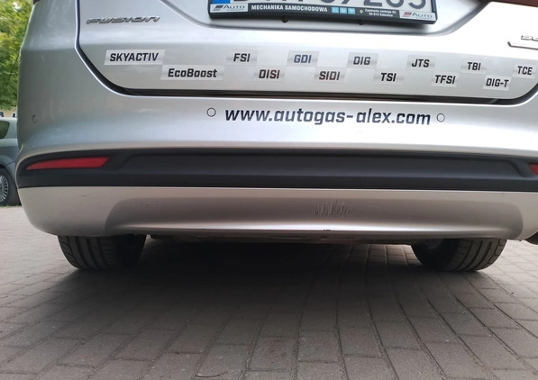 Ford Fusion cena 49000 przebieg: 172000, rok produkcji 2017 z Katowice małe 46